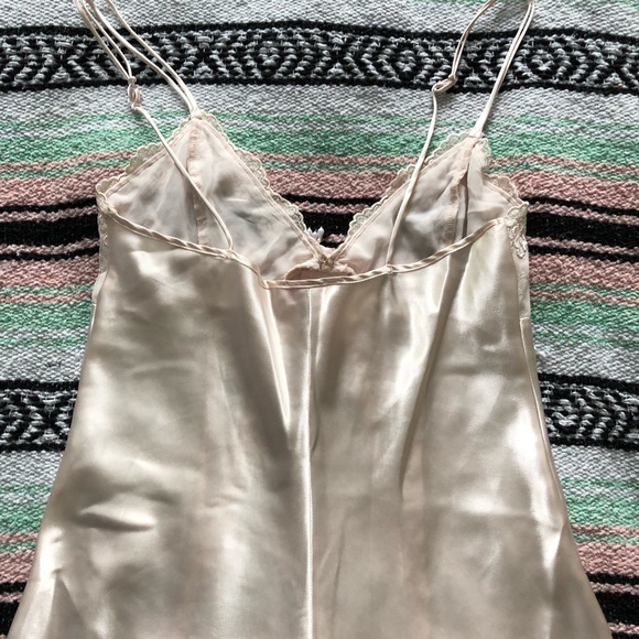 Vintage LONG Ivory Nightgown - Picture 11 of 15